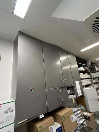 Edelstahl H�ngeschrank, 200x40x145cm