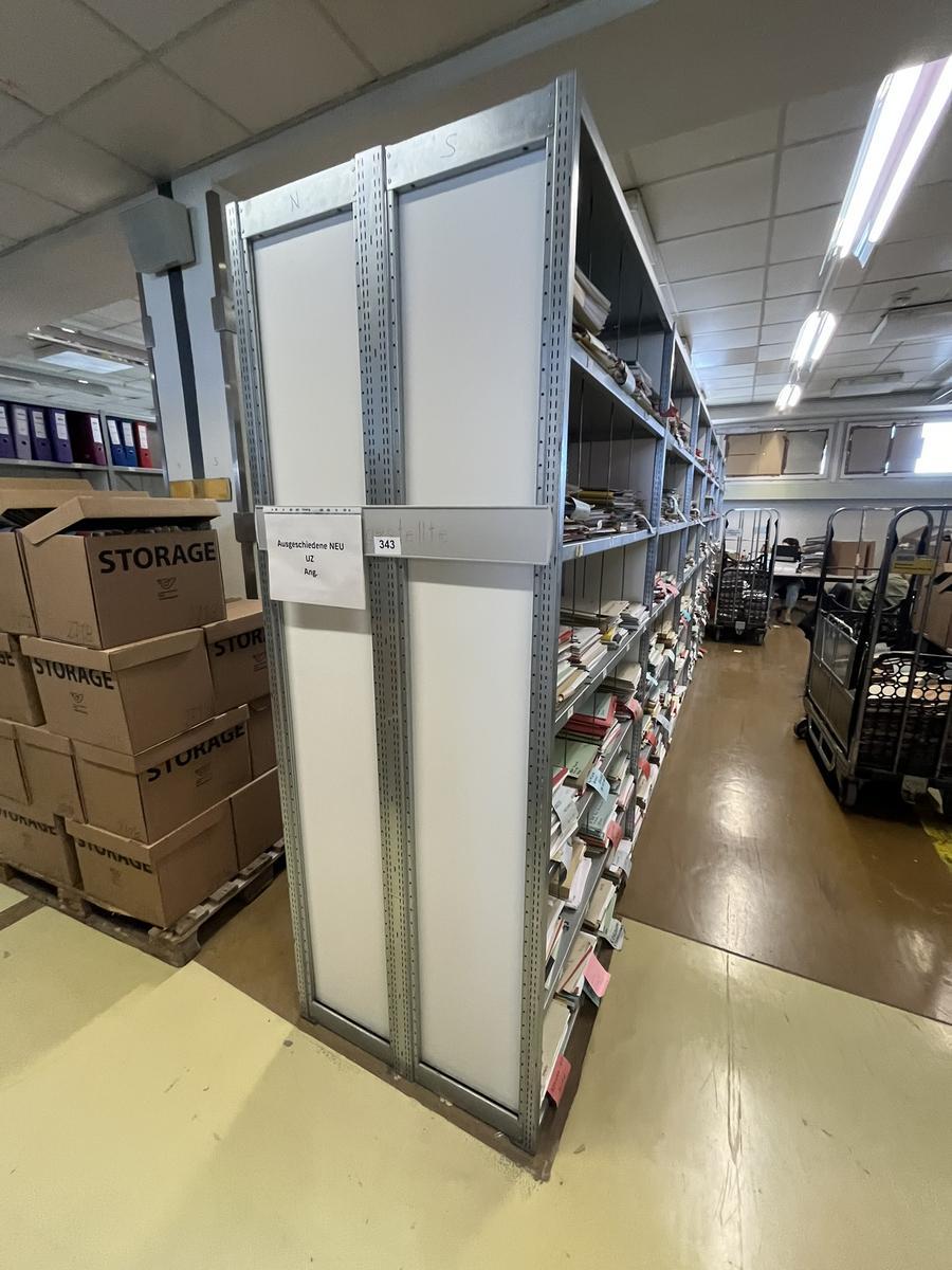 8.4 Laufmeter Doppelregale 40/40 breit, 225 cm hoch 6 Fachebene