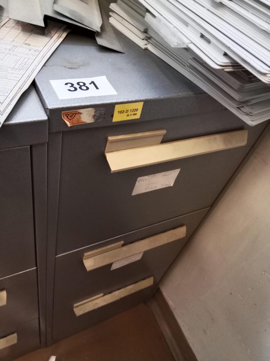 Blechauszugsladenschrank 40/65/105 cm?d=2026-03-10 22:40:42