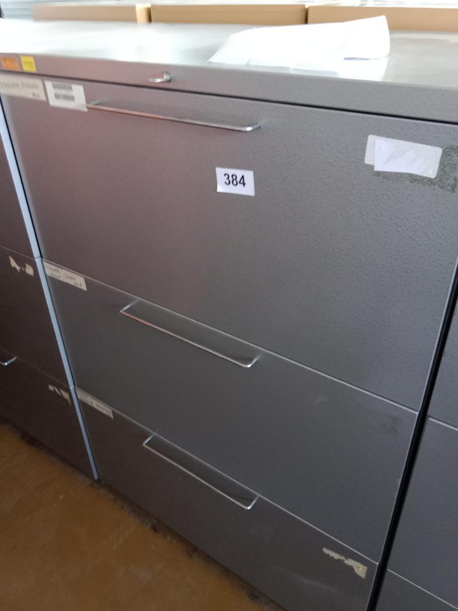 Blechladenschrank 92/64/135 cm?d=2026-03-10 22:34:01