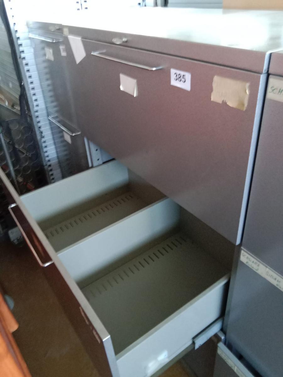 Blechladenschrank 92/64/135 cm?d=2026-03-10 22:34:01