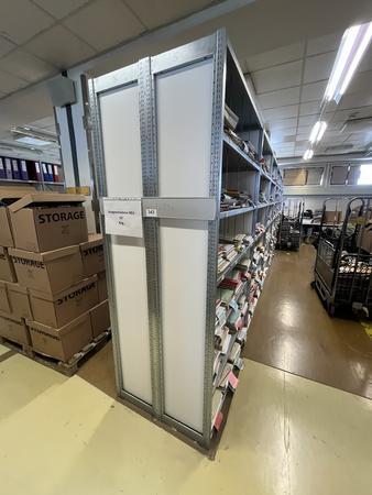 8.4 Laufmeter Doppelregale 40/40 breit, 225 cm hoch 6 Fachebene