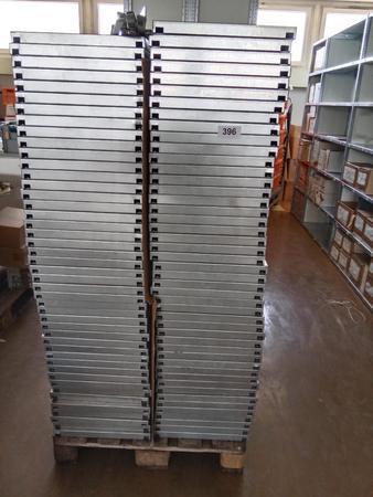 80 St�ck Fachb�den 40 cm breit = 1 Palette