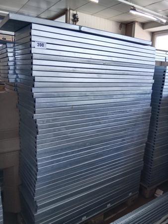 80 St�ck Fachb�den 40 cm breit = 1 Palette