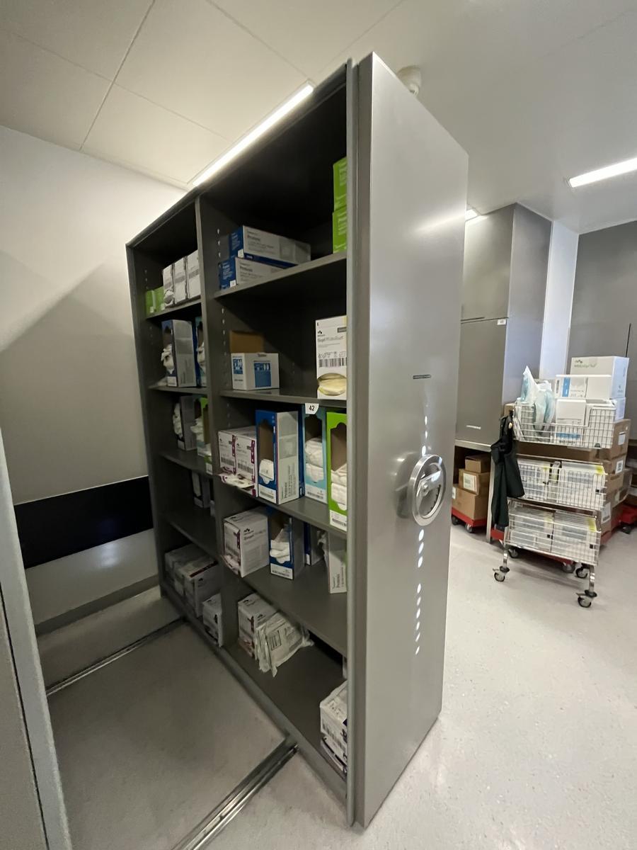 Kiefer Edestahlregal, 185x60x245cm, rollbar?d=2026-03-13 22:37:19