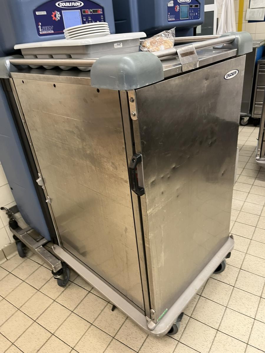 Speisen Einschubwagen passend zu Pos. 271?d=2026-03-14 01:28:15