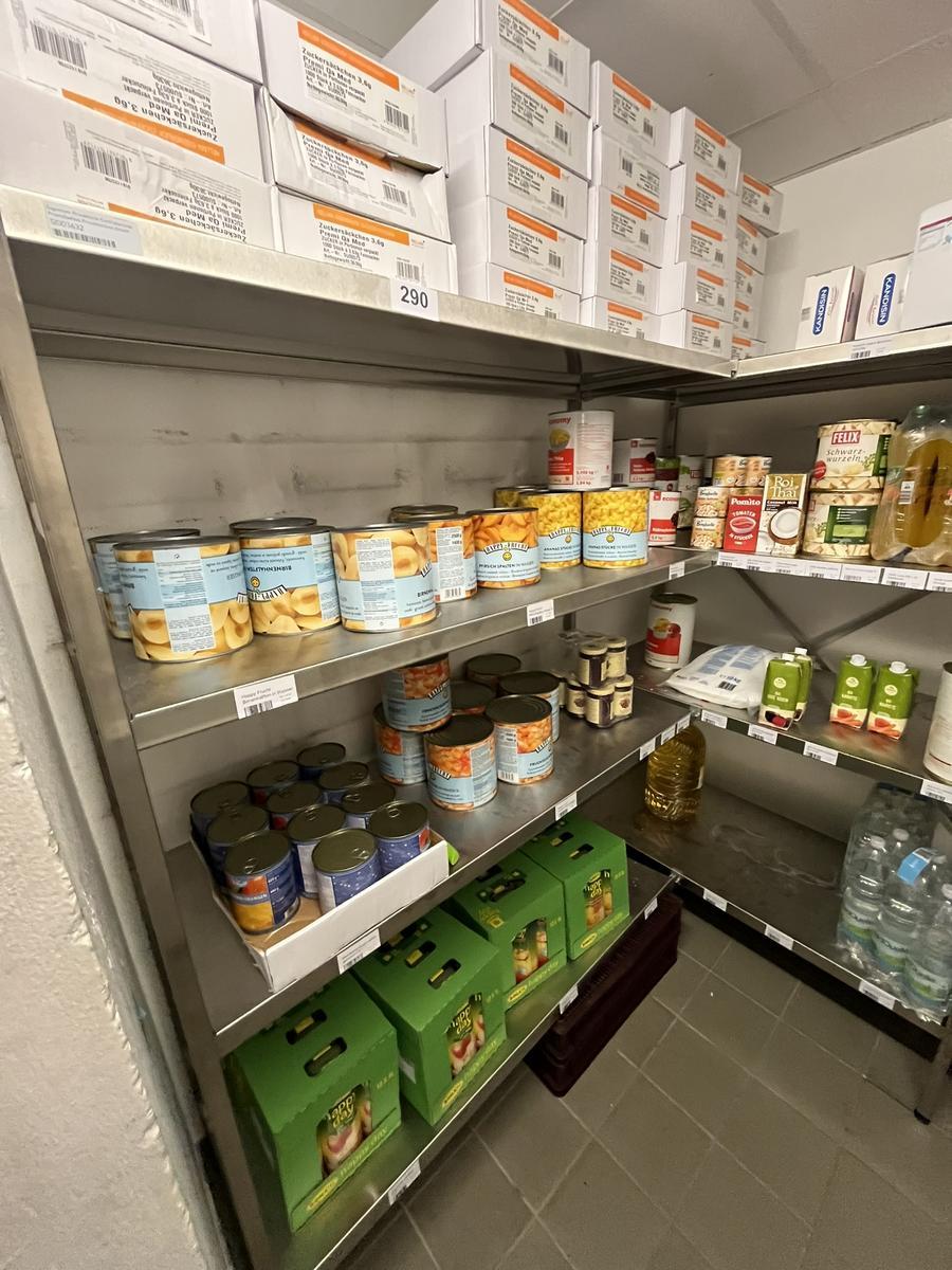 Edelstahl K&uuml;hlhausregale ca. 350 /55/180 cm?d=2026-03-14 01:30:38