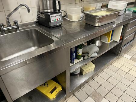 Sp�ltisch-Arbeitsmodul in Edelstahl - Ablage offen ca. 205/70/90 cm