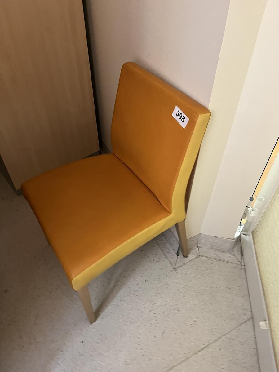 Besprechungsstuhl?d=2026-03-14 00:07:22