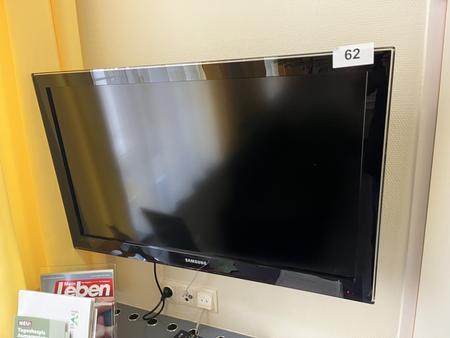 Samsung TV Ger�t, mit Wandhalterung Diagonale 96cm