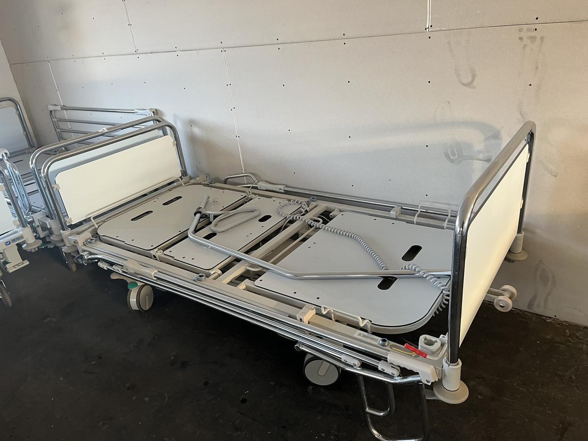 HILL ROM Kranken-, Pflegebett elektrisch verstellbar mit Rollen?d=2026-03-16 16:27:51