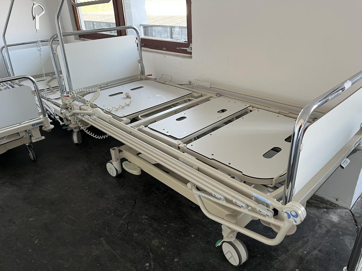HILL ROM Kranken-, Pflegebett elektrisch verstellbar mit Rollen?d=2026-03-16 16:22:48