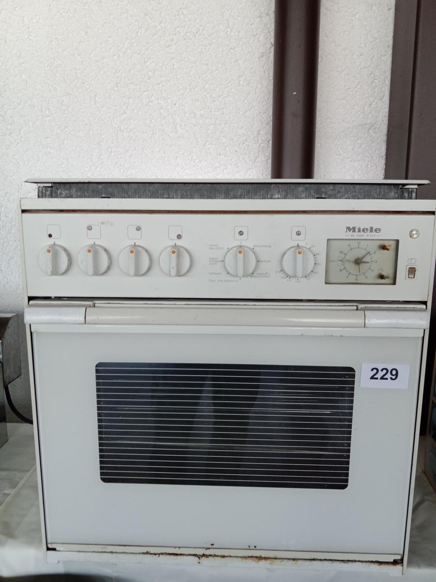 Miele DeLuxe H612 Backofen und Ceranplatte