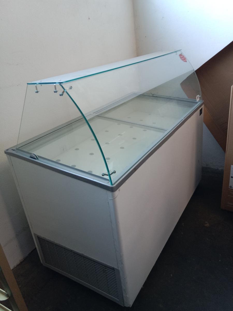 Eisausgabepult Combi Steel, Modell 7472, ca. 140x70x125cm