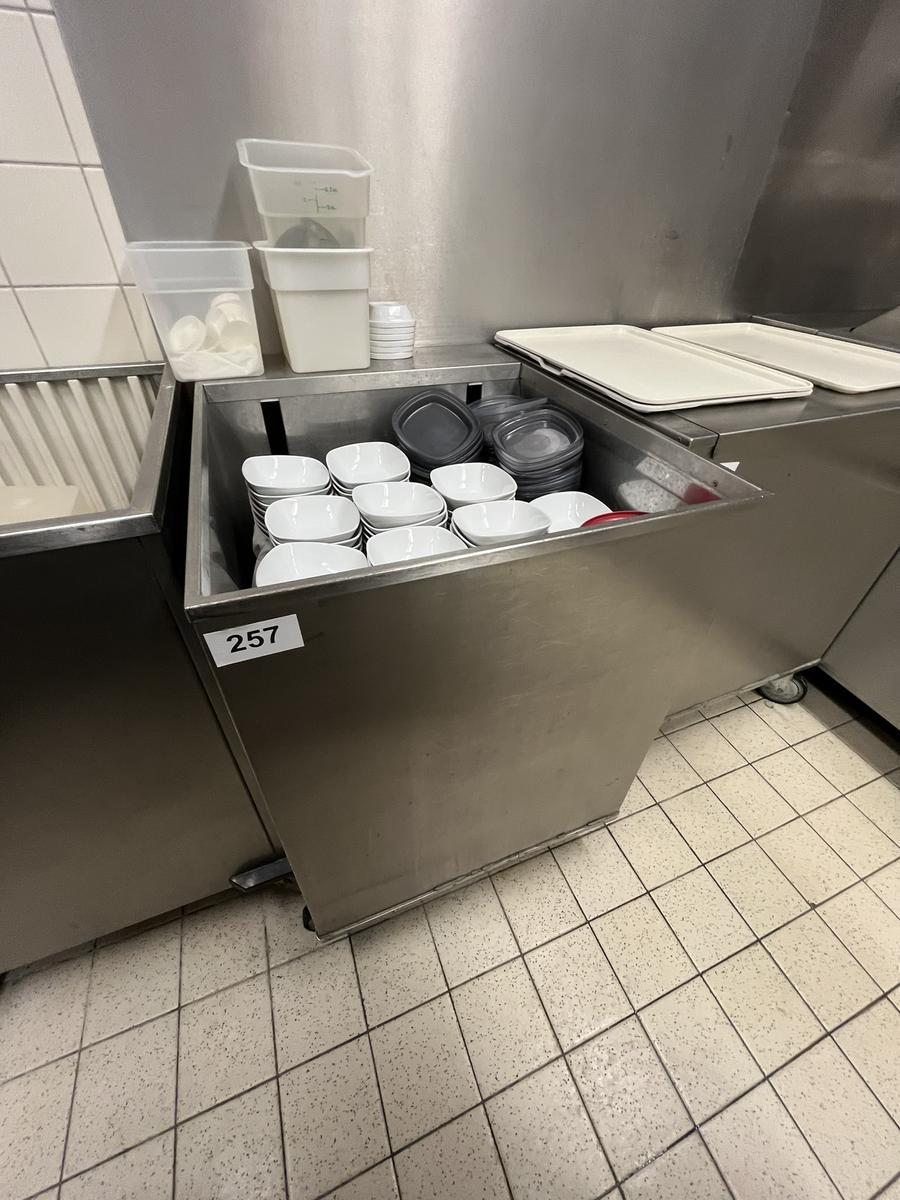 Tablettstapler 60/60/90 cm?d=2026-03-23 22:20:35