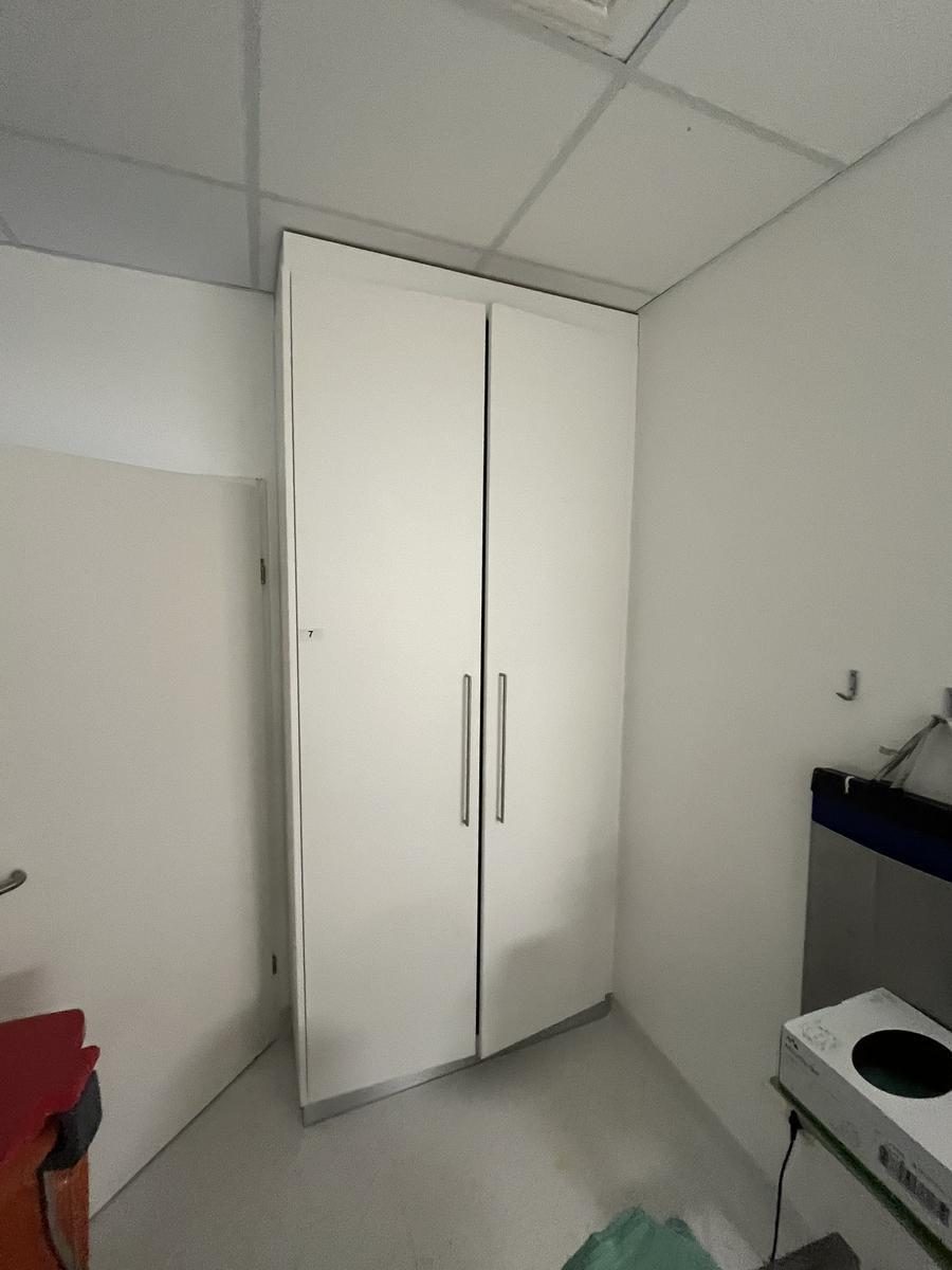 Aktenschrank in Holz, Doppelt&uuml;re, 120x45x265cm?d=2026-03-23 20:20:39