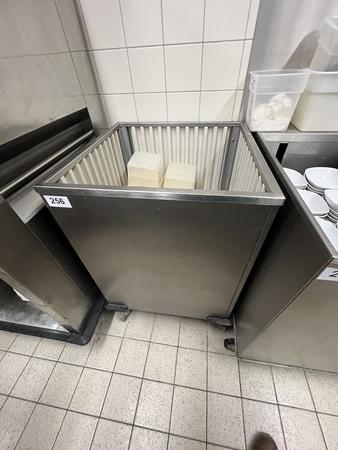 Tablettstapler 60/60/90 cm