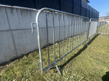 10 Stk. Absperrgitter verzinkt ca. 230x110cm, fabriksneu