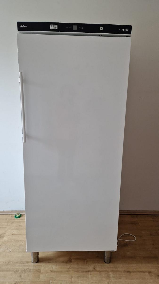 Eisfink K&uuml;hlschrank, Mehrfachk&uuml;hlschrank / Gemeinschaftsk&uuml;hlschrank, mit 16 F&auml;chern, Schl&uuml;ssel vorhanden?d=2026-03-26 22:19:54