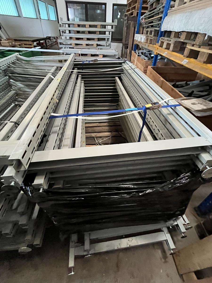 ca. 20 lfm Schwerlastregale Steher ca. 225x85 cm plus 40 St&uuml;ck Balken ca. 2.5 m?d=2026-03-30 00:33:40