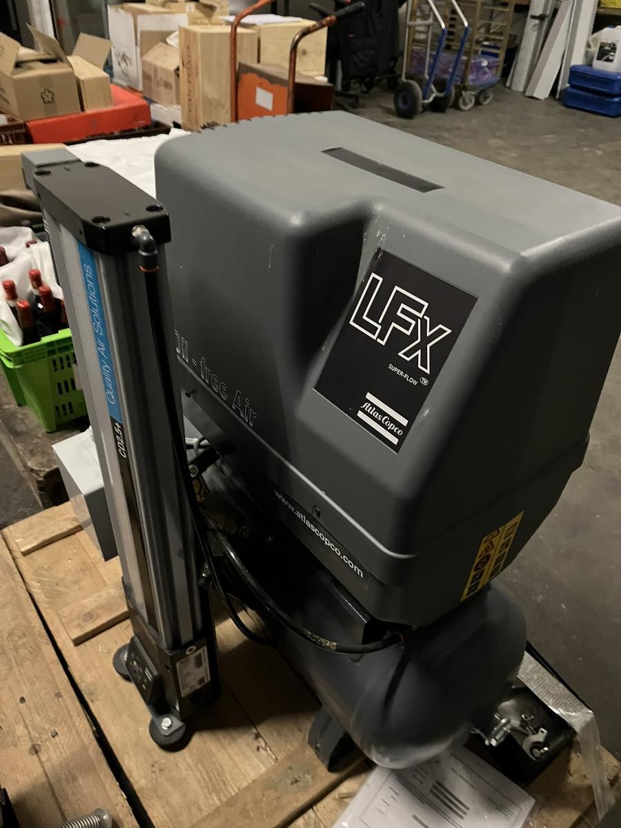 Atlas Copco Kolben-,Kompressor CD2.5 - LFX 2.0 - 10 TM 50 CE , 2.53 m3,400 V,inkl.Adsorptionstrockner?d=2026-03-30 00:34:05