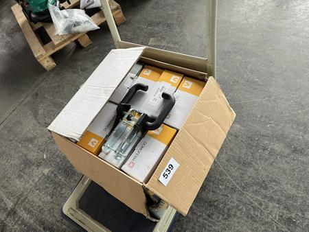 38 Stück DOMOFERM Drückergarnituren in Originalverpackung 38 Stück DOMOFERM Drückergarnituren in Originalverpackung