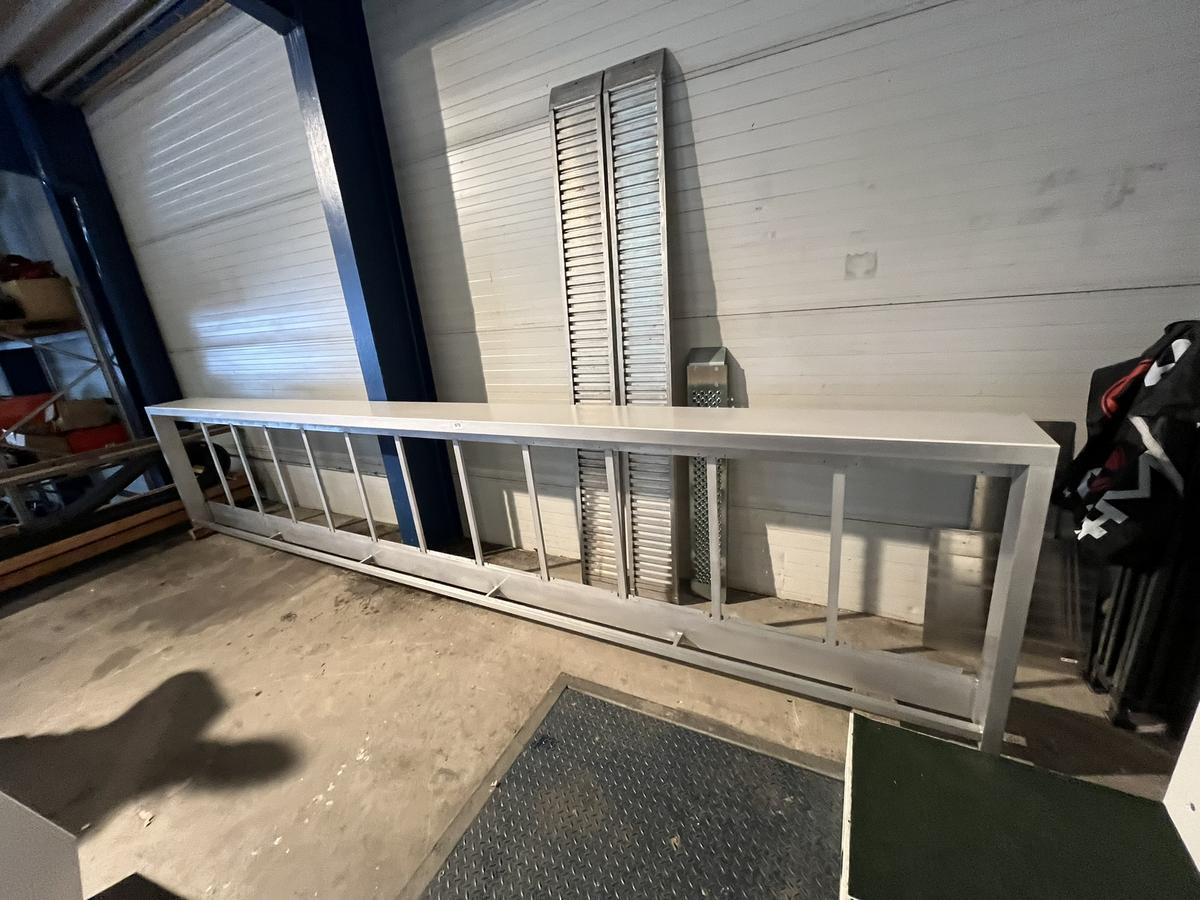 Barmodul ca. 611/37/120 cm mit 12 + 2 Barmoduleins&auml;tzen LED?d=2026-03-30 00:32:26