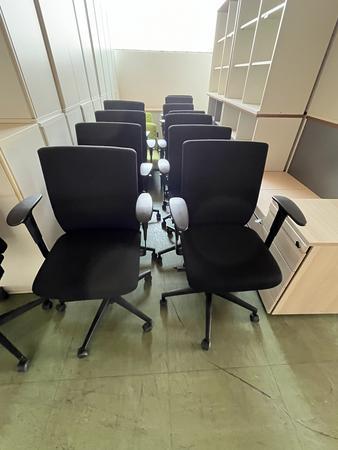 2 Stück VIASIT F 1 - Bürodrehstühle gebraucht 1.A Zustand 2 Stück VIASIT F 1 - Bürodrehstühle gebraucht 1.A Zustand