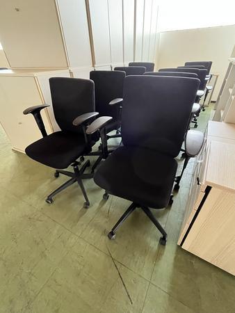 2 Stück VIASIT F 1 - Bürodrehstühle gebraucht 1.A Zustand 2 Stück VIASIT F 1 - Bürodrehstühle gebraucht 1.A Zustand