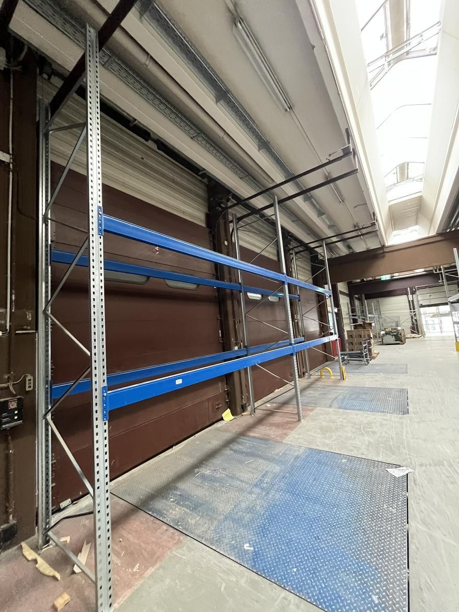 ca.4.7 lfm BITO Schwerlastregale H: 4.7 m 3 Stk.Steher plus 8 St&uuml;ck Einh&auml;ngebalken