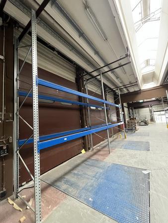 ca.4.7 lfm BITO Schwerlastregale H: 4.7 m 3 Stk.Steher plus 8 St�ck Einh�ngebalken