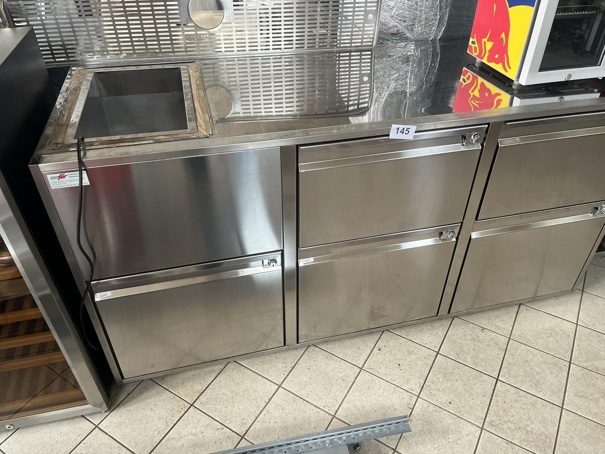 Getr&auml;nkepult mit 5 Laden, ca. 175x70x85cm, mit Sumpf, mit K&uuml;hlung extern?d=2026-03-30 21:35:26