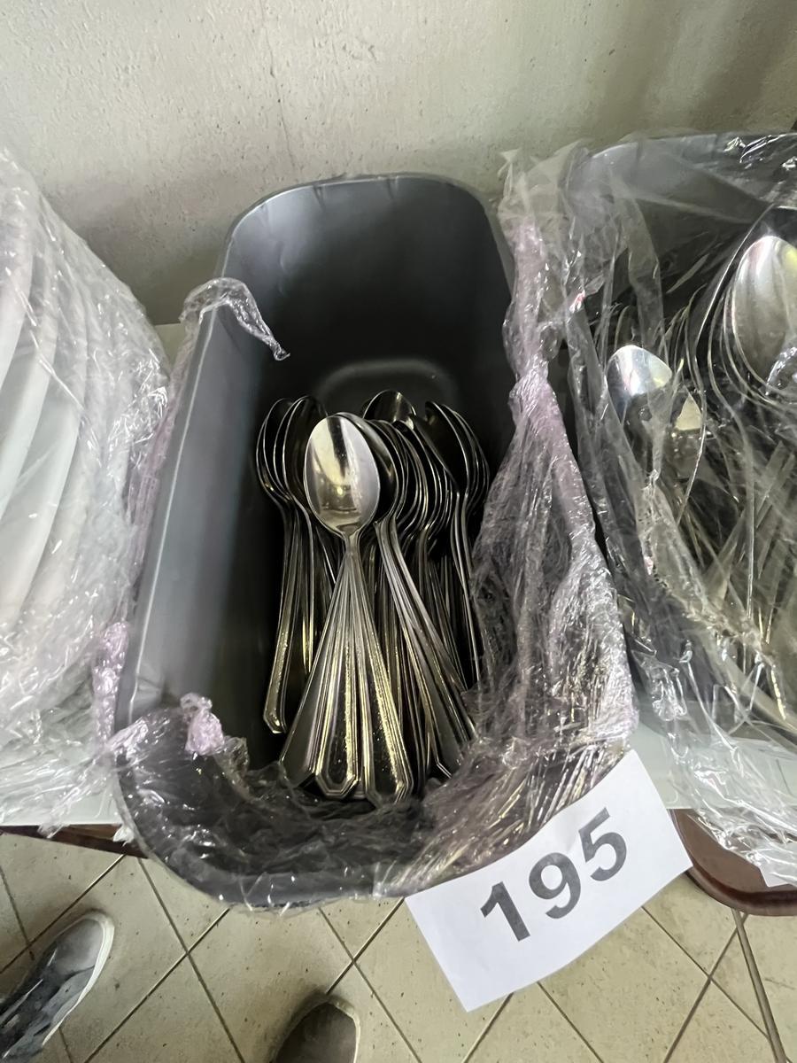 82 Stk. Dessertl&ouml;ffel?d=2026-03-30 23:17:03