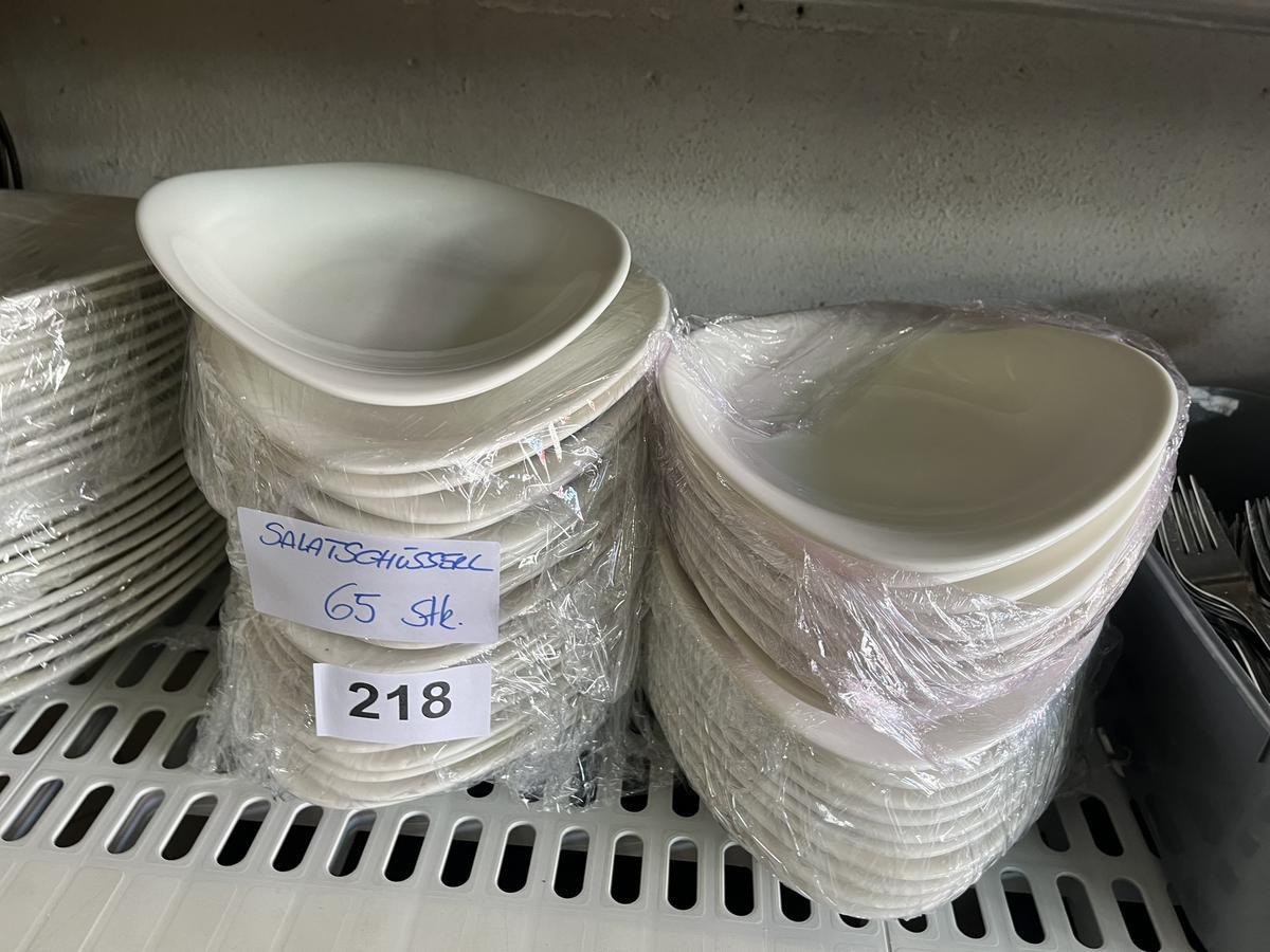 65 Stk. Salatteller, 25x20cm?d=2026-03-30 23:23:42