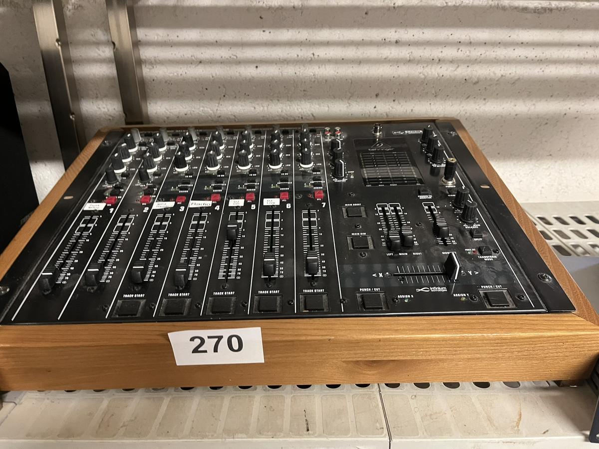 Mischpult Beringer Infinium?d=2026-03-30 23:16:59