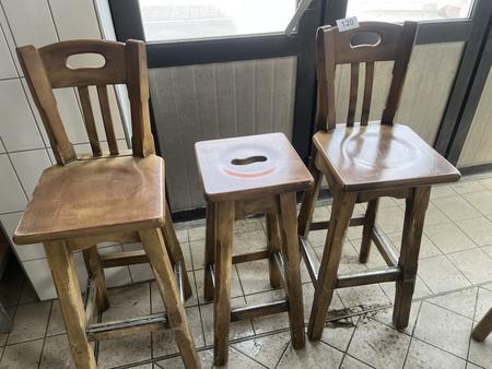 3er Barhocker-Set, 2 Stk. mit Lehne, 1 Stk. ohne Lehne 3er Barhocker-Set, 2 Stk. mit Lehne, 1 Stk. ohne Lehne