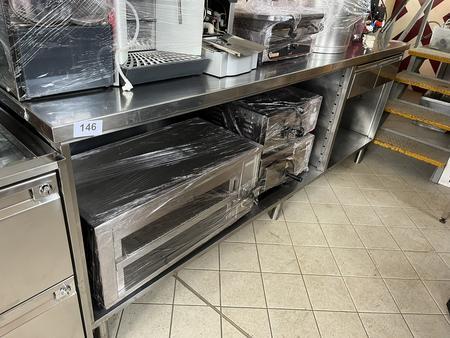 Niro Anrichte mit Schubladen, ca. 244x70x94cm, Unterteil offen Niro Anrichte mit Schubladen, ca. 244x70x94cm, Unterteil offen