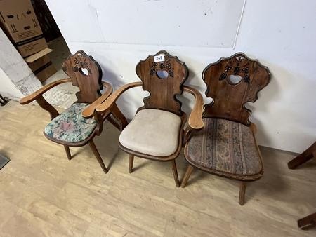 3 Stk. Voglauer Stühle 3 Stk. Voglauer Stühle