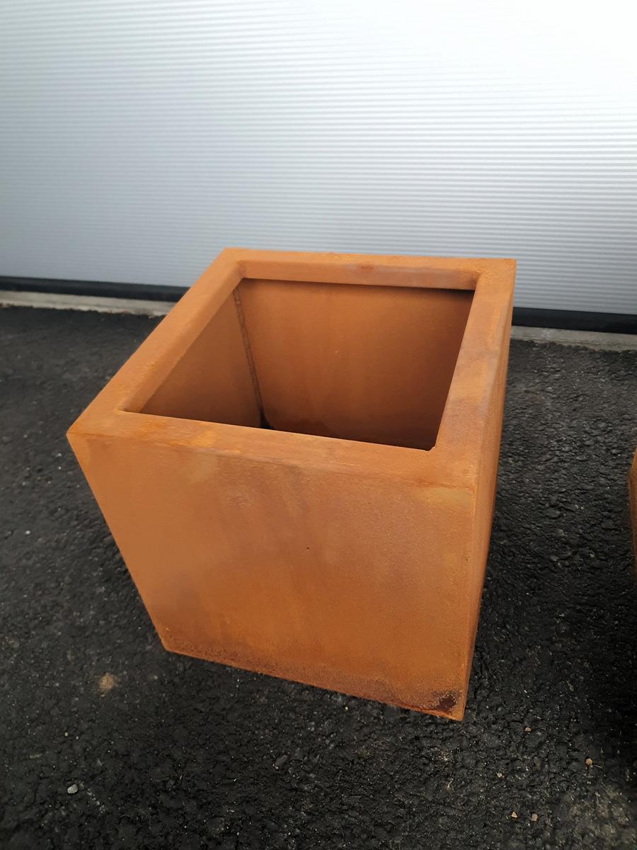30x30x30cm Terra Corten Cortenstahl Pflanzengef&auml;&szlig; Cube?d=2026-04-09 18:10:43