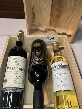 Weinbox mit 3 Flaschen Weinbox mit 3 Flaschen