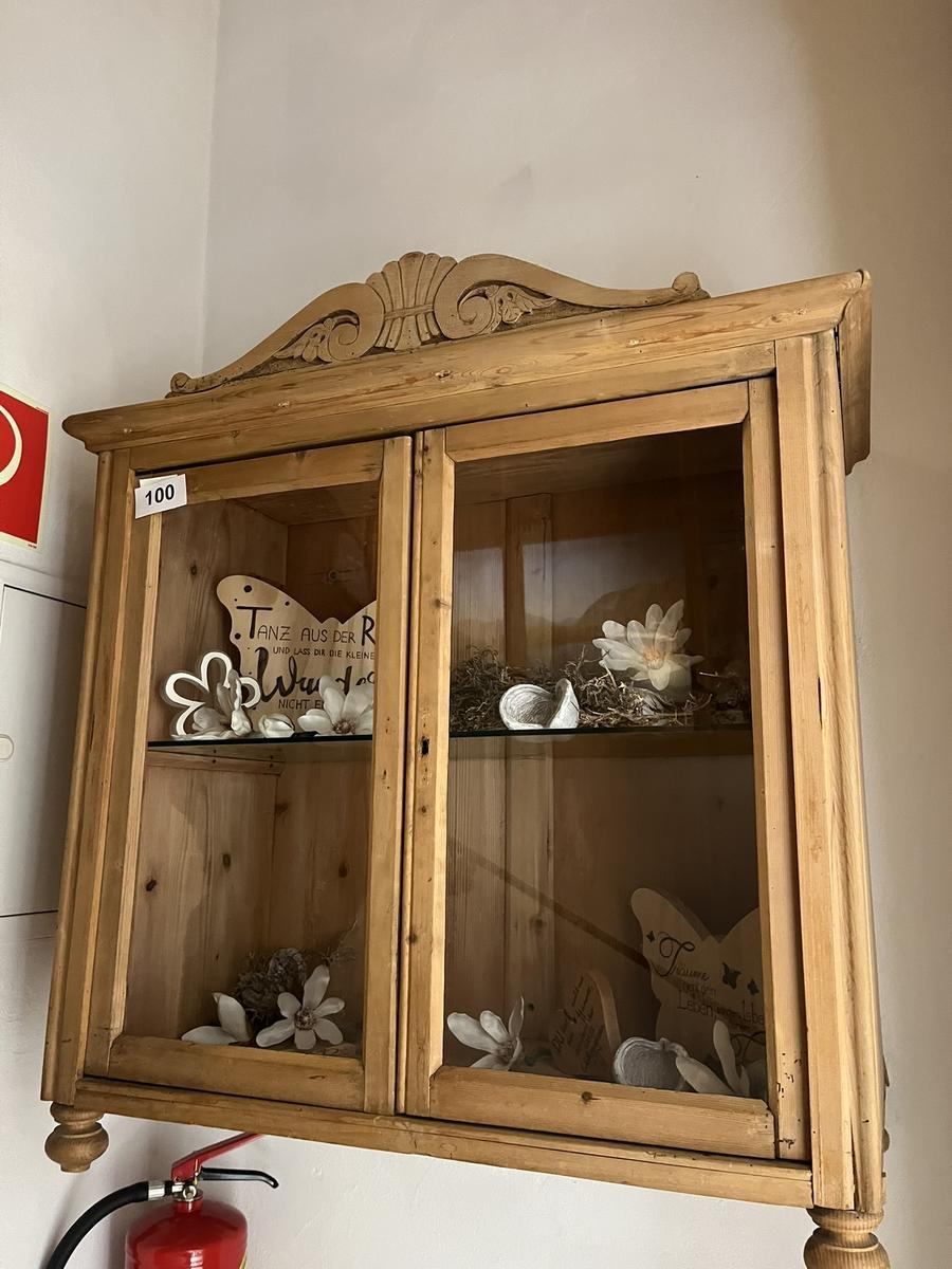 Wandk&auml;stchen, 84 x 40 x 82