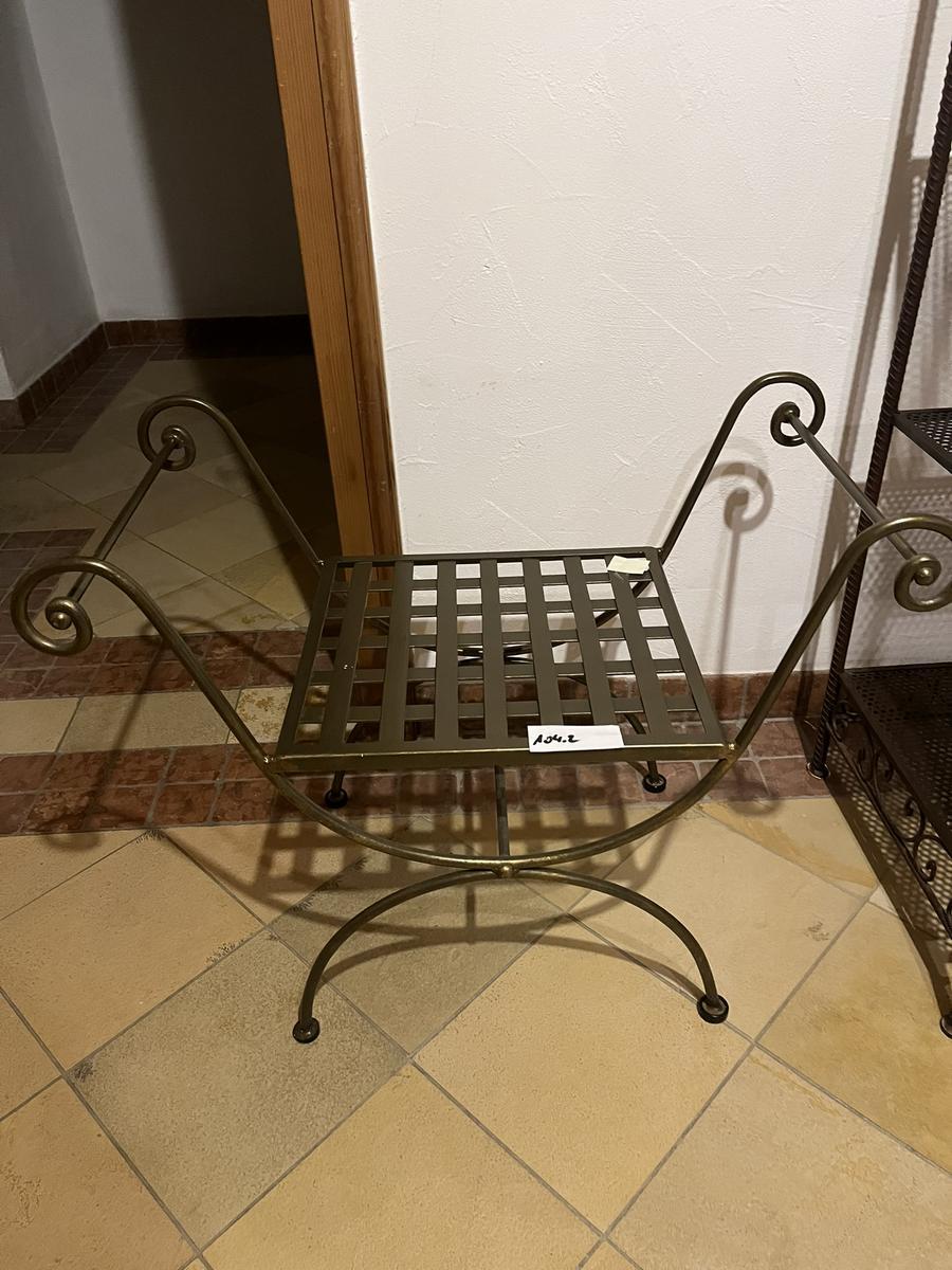 Sitzbankerl, 85 x 44 x 70?d=2026-04-15 01:44:02