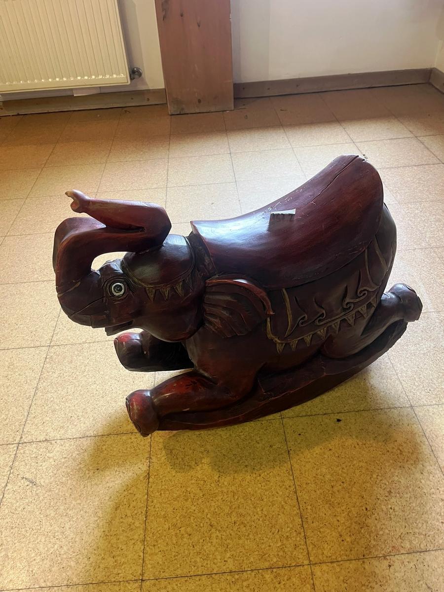 Kinder-Elefant Massivholz, ca. 80 x 30 x 60