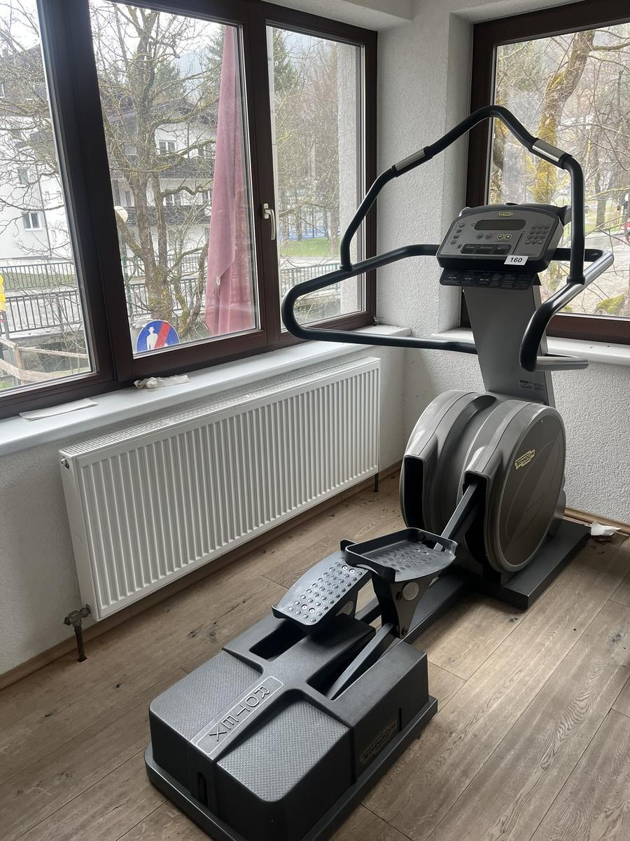 Fitnessger&auml;t / Crosstrainer, Techno Gym Rotex 600, 87 x 200 x 150