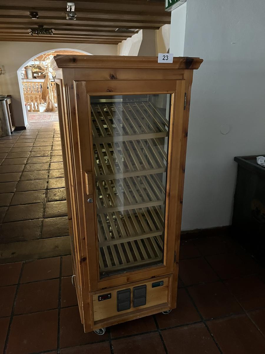 Weinschrank steckerfertig, 4 Etagen, 65 x 65 x 160?d=2026-04-15 01:37:35