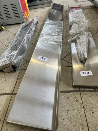 Edelstahlwandregal, ca. 215x21cm Edelstahlwandregal, ca. 215x21cm