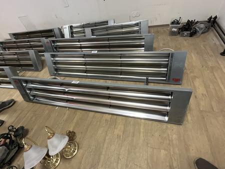Frico 6000 Watt Heizstrahler für Wandmontage, 188x40cm Frico 6000 Watt Heizstrahler für Wandmontage, 188x40cm