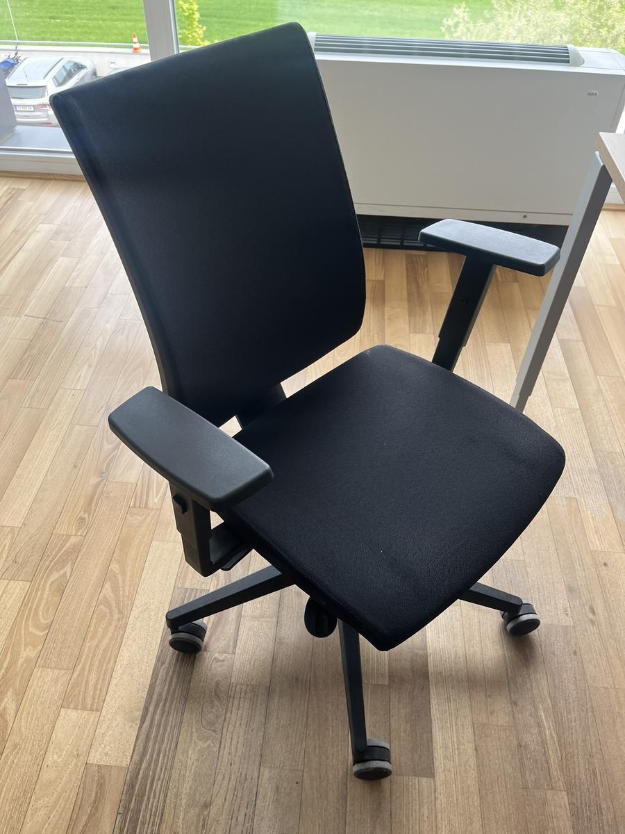 B&uuml;rodrehstuhl BENE schwarz Novy Styl?d=2026-05-01 01:20:40