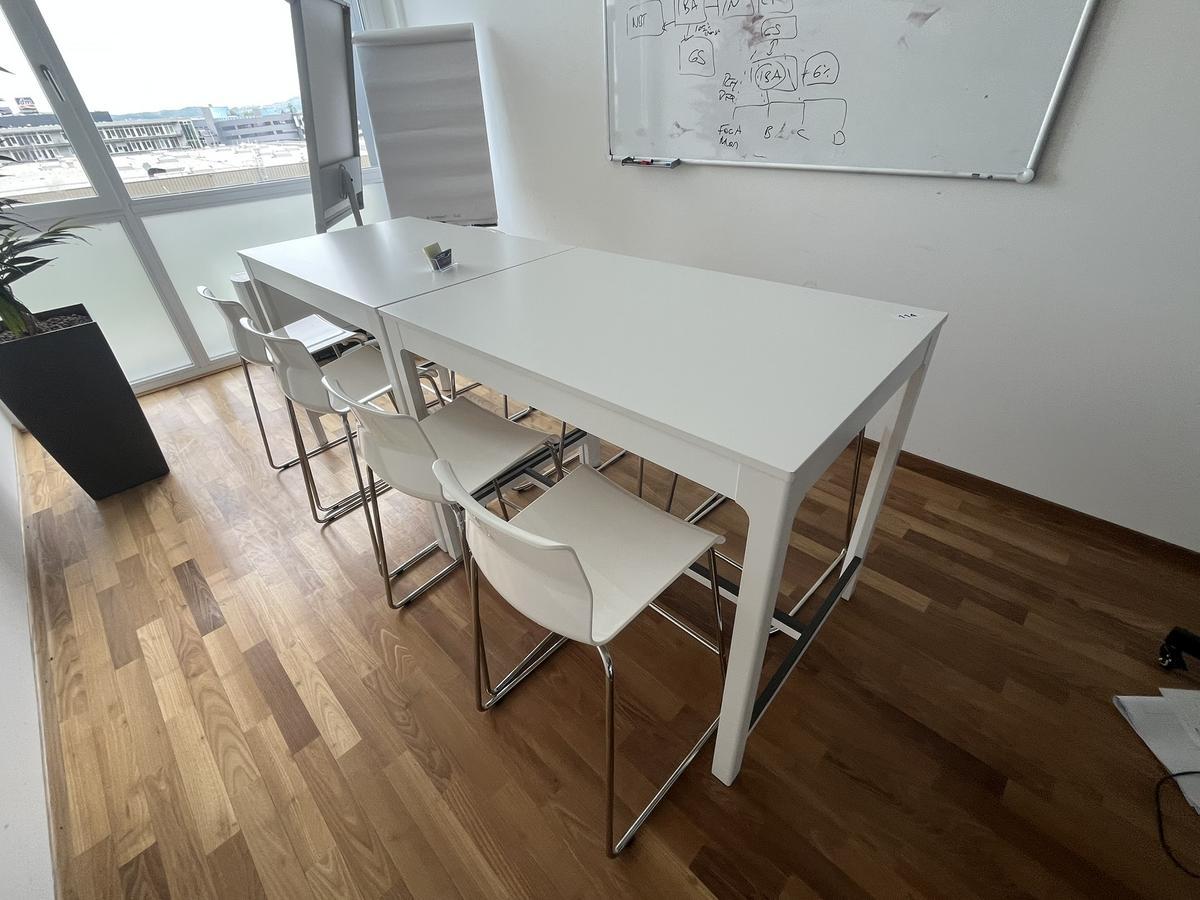 2 St&uuml;ck Tische 120x80x95 cm plus 8 St&uuml;ck Designerhocker weiss