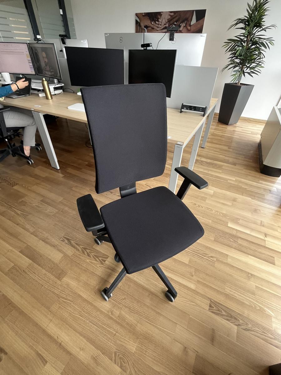B&uuml;rodrehstuhl BENE schwarz Novy Styl?d=2026-05-01 01:20:41